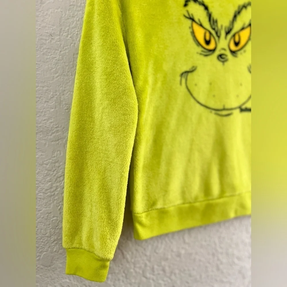 Dr. Seuss kids size 12 The Grinch Christmas Pullover Sweater soft & cozy